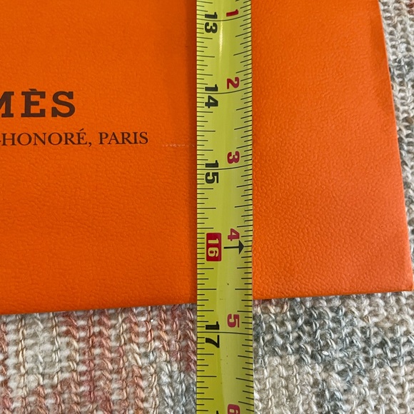 Hermes Shopping Bag - Picture 3 of 5
